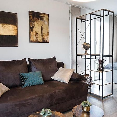 Stylisches Apartment Im Herzen Von Dresden + Parkplatz + Netflix + Self Check-In Exterior photo