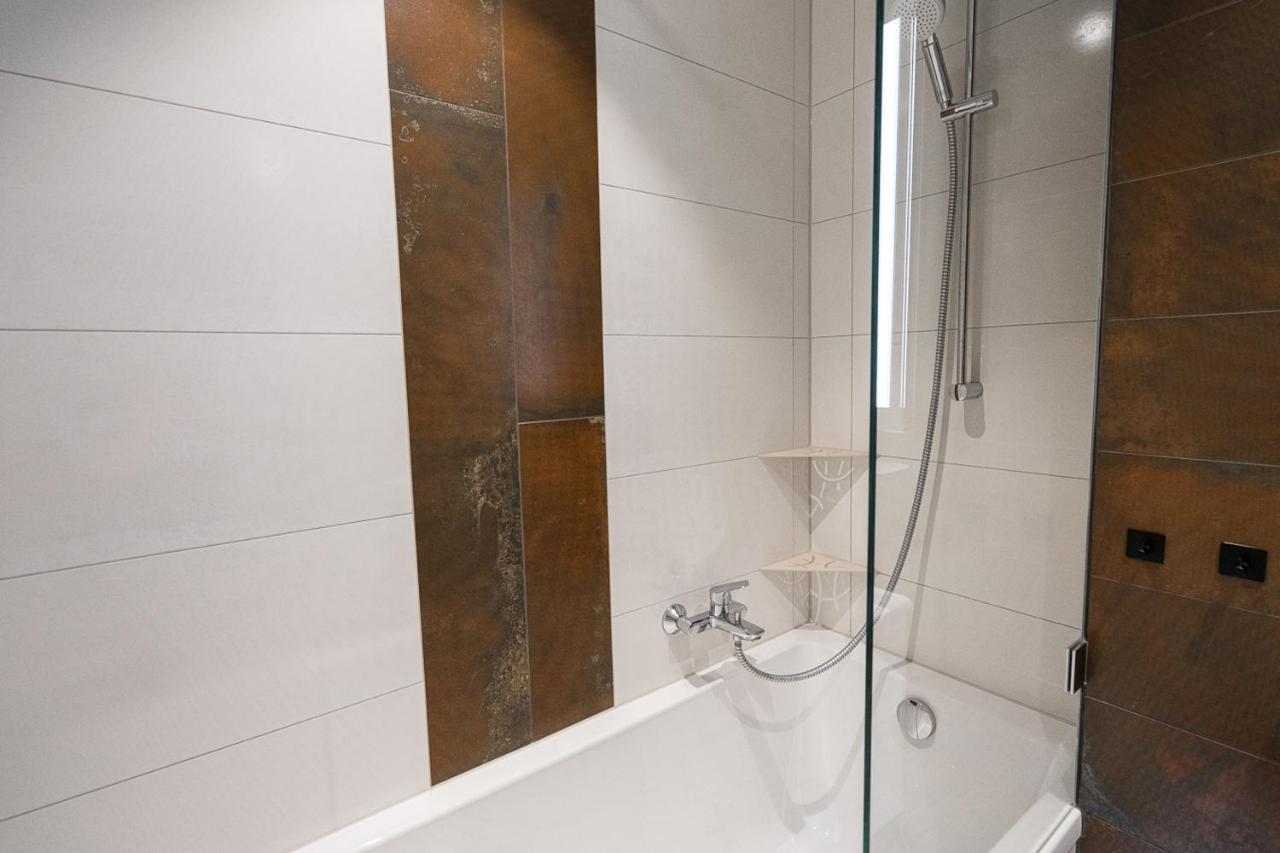 Stylisches Apartment Im Herzen Von Dresden + Parkplatz + Netflix + Self Check-In Exterior photo